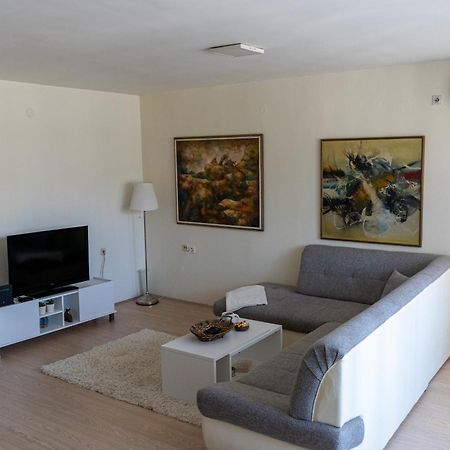 Apartment In City Center Of Üsküp Dış mekan fotoğraf